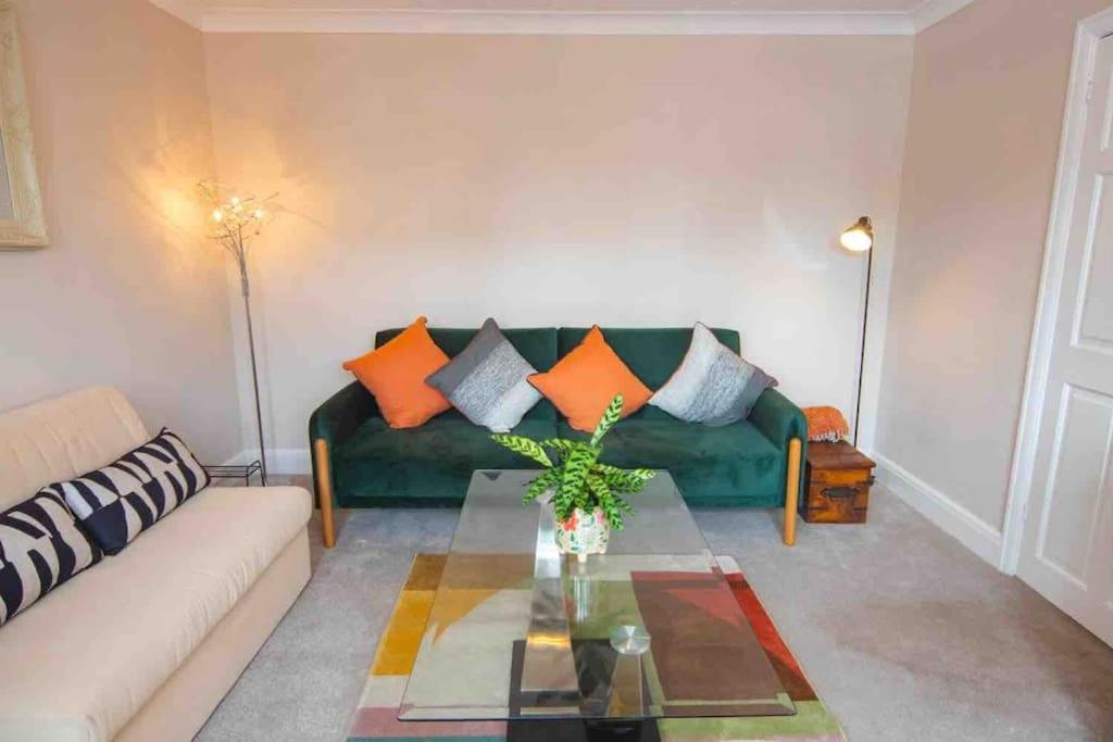 1 Bedroom Self Contained Apartment In Christchurch Winkton Zewnętrze zdjęcie